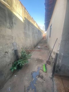 Ótima casa com 3 quartos.