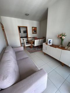 Lindo apartamento com 3 quartos.