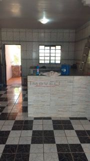 Linda casa com 3 quartos.