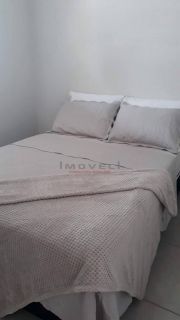 Linda casa com 2 quartos à venda !!!