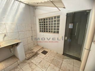 Casa Localizada a poucos metros da Av Alzira Santana