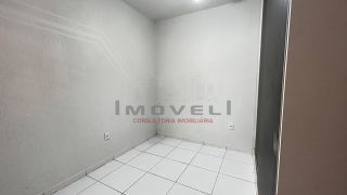 Casa com 3/4 sendo 1 suíte com Jardim de inverno