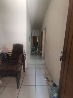 Casa com 2/4 sendo 1 suíte no bairro Santa Isabel