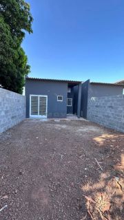 Casa com 2/4 sendo 1 suíte no Paiaguás