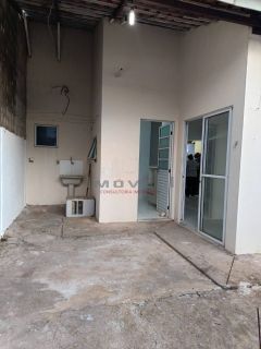 Casa com 2/4 no Condomínio Rubi em Vázrzea Grande