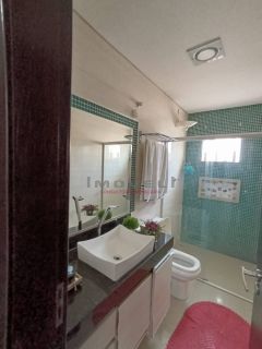 Casa Mobiliada com 4 Suites e Piscina no Condomínio Pampulha/Vg