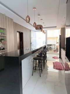 Casa Mobiliada com 4 Suites e Piscina no Condomínio Pampulha/Vg