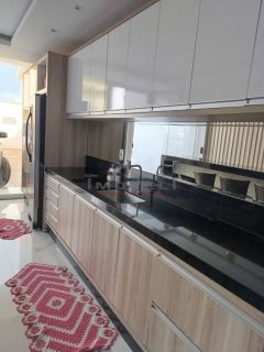 Casa Mobiliada com 4 Suites e Piscina no Condomínio Pampulha/Vg