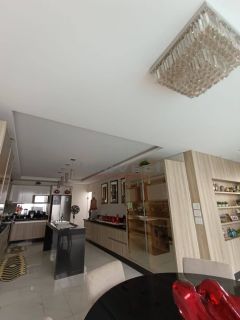 Casa Mobiliada com 4 Suites e Piscina no Condomínio Pampulha/Vg