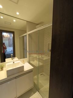Casa Mobiliada com 4 Suites e Piscina no Condomínio Pampulha/Vg