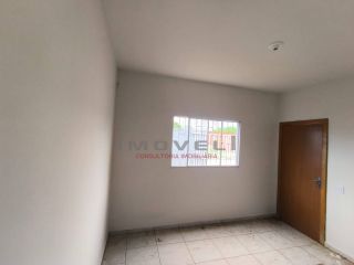 Casa com 2/4 no bairro Nova Fronteira- Várzea grande