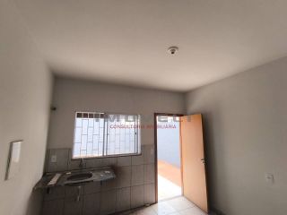 Casa com 2/4 no bairro Nova Fronteira- Várzea grande