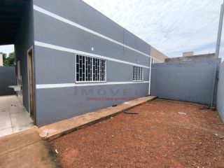 Casa com 2/4 no bairro Nova Fronteira- Várzea grande