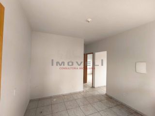 Casa com 2/4 no bairro Nova Fronteira- Várzea grande