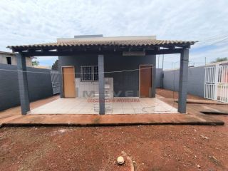 Casa com 2/4 no bairro Nova Fronteira- Várzea grande