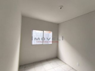Casa com 2/4 no bairro Nova Fronteira- Várzea grande