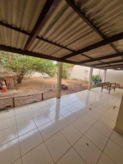 Casa com 4/4 sendo 1 Suíte No Jardim Eldorado