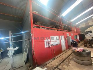 Barracão na Rodovia dos Imigrantes com Placa Solar