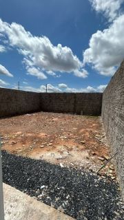 Casa Para Vender com 02 quartos 01 suítes no bairro Nova Fronteira em Várzea Grande