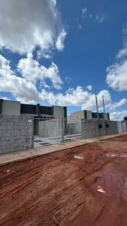 Casa Para Vender com 02 quartos 01 suítes no bairro Nova Fronteira em Várzea Grande