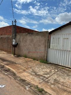CASA USADA COM 2 QUARTOS PRONTA PARA FINANCIAR OPORTUNIDADE