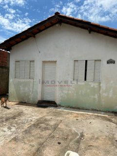 CASA USADA COM 2 QUARTOS PRONTA PARA FINANCIAR OPORTUNIDADE