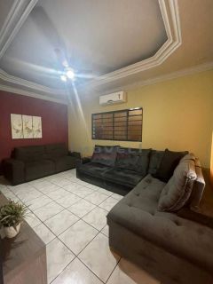 Vende-se Casa com 3/4 e barracão no Bairro Jardim Novo Horizonte em Várzea Grande