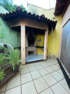 Vende-se Casa com 3/4 e barracão no Bairro Jardim Novo Horizonte em Várzea Grande