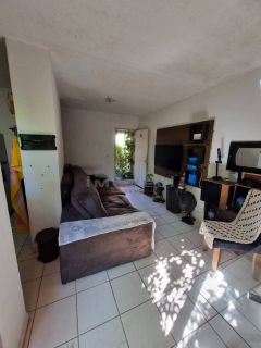 CASA CONDOMINIO ESMERALDA