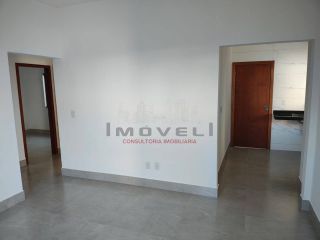 Imóvel reformado excelente localização no Jd Paula 2   !