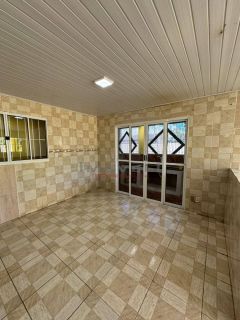 Casa com 2/4 no Bairro Unipark em Várzea Grande/Mt