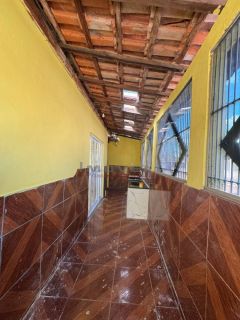 Casa com 2/4 no Bairro Unipark em Várzea Grande/Mt