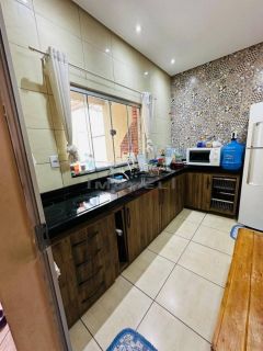 Magnífica Casa à Venda no Centro de Várzea Grande – MT