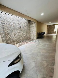 Magnífica Casa à Venda no Centro de Várzea Grande – MT
