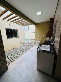 Magnífica Casa à Venda no Centro de Várzea Grande – MT