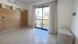 Sobrado para locação  no Condomínio Residencial Santa Rosa!