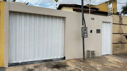 Casa com 2/4 sendo uma suite !