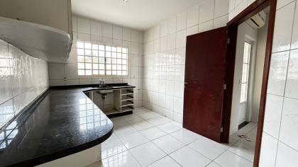 Casa com 2/4 sendo uma suite !