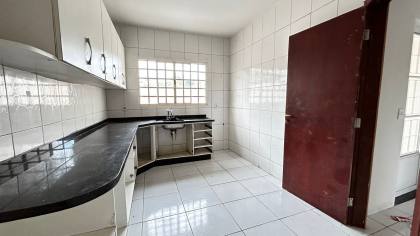 Casa com 2/4 sendo uma suite !