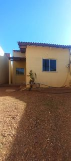 Casa com 3 quartos no bairro Canellas em Várzea Grande