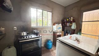 Ampla, arejada e com duas frentes! Casa à venda no Jardim Glória