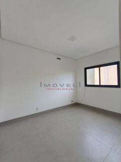 CASA EM CUIABA PARQUE ORAHA   Terreno 6x30=180 Área Construída 99,75  Porcelanato Incepa Piso 90x90 Parede WC 90x90 Parede Coz/Lav 60x1,20  Esquadrias em alumínio preto com alizar.  Portas de madeira  Metais Rainha    Casa Unifamiliar  03 Qtos sendo 1 Sui