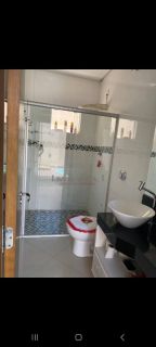 Casa com piscina no Jardim dos Estados