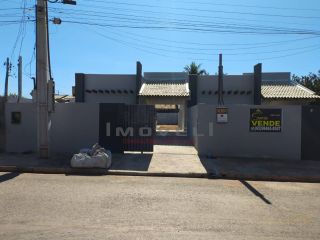 Excelente casa nova no Bairro Costa Verde