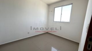 Apartamento térreo, com 2/4 no Chapada Raviera