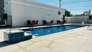 Apartamento térreo, com 2/4 no Chapada Raviera