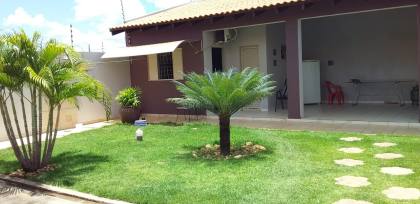 Casa com edícula disponível pra venda Chapéu do sol.