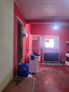 Vende-se casa no bairro Mapim