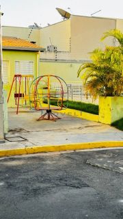 Sobrado com 3/4 sendo 1 suíte no Condomínio Maison Vert em Várzea Grande