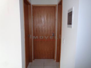 Casa com 2/4 no bairro Figueirinha em Várzea Grande